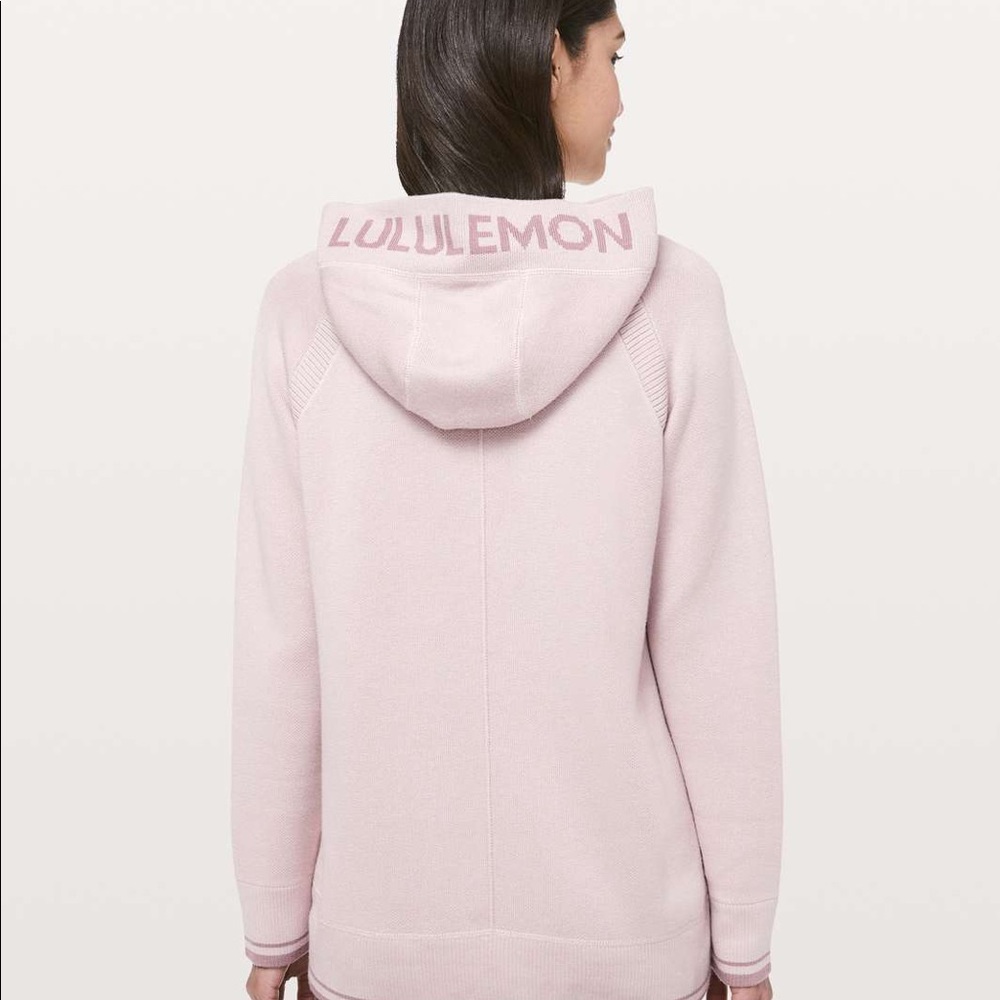 Lululemon sooth away sweater